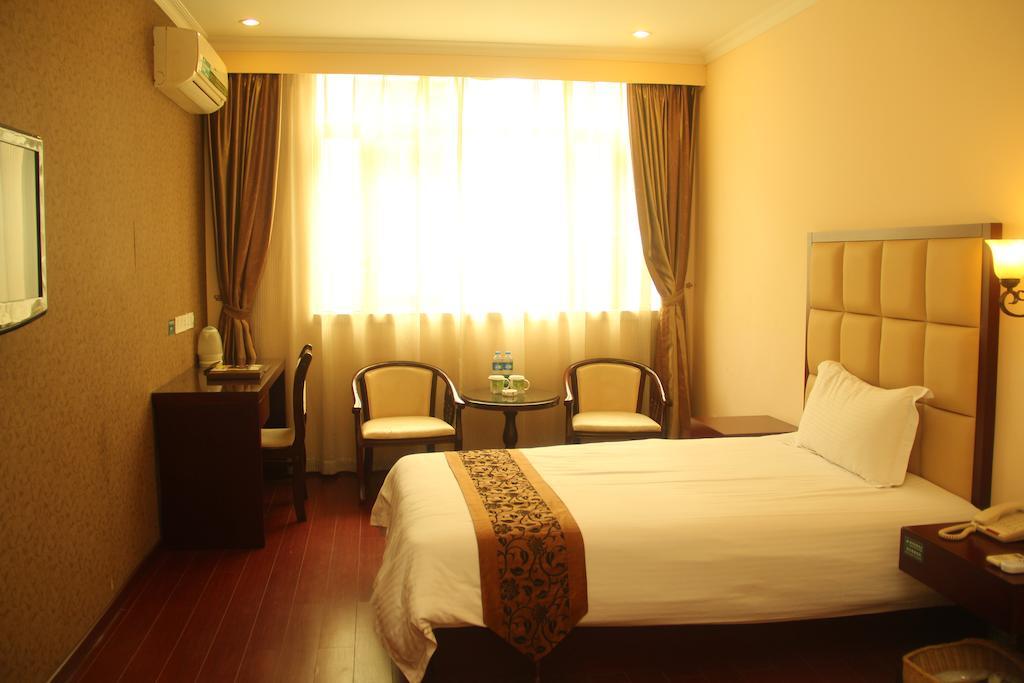 Greentree Inn Guangdong Guangzhou Jichang Road Express Hotel Værelse billede